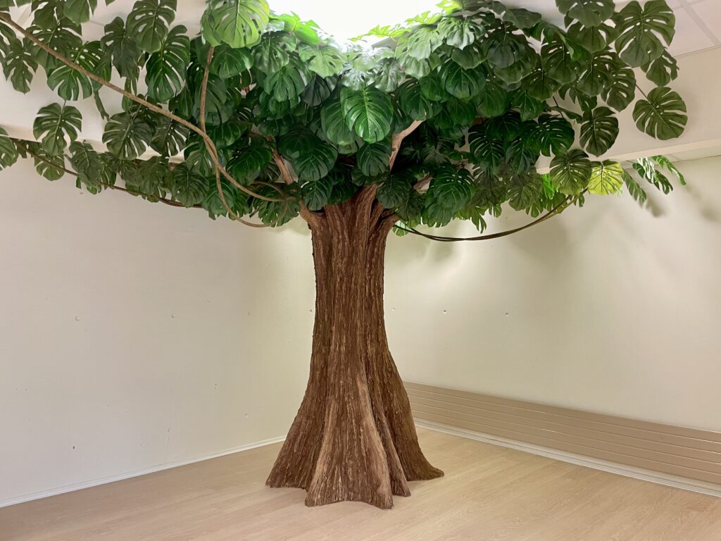 faux arbre création décoration intérieur corentin meige arbre artificiel annecy mikado art lausanne suisse france
